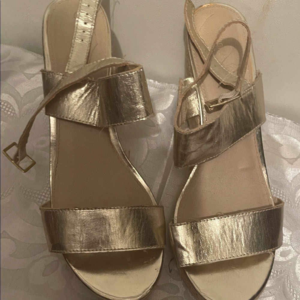 Gold Metallic Women’s Sandals - Stylish Strappy Wedge Size 11